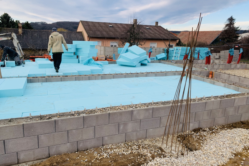 Stavba domu Edelstal 4, Rakúsko / - video Stavba domu Edelstal 4, Rakúsko / - video