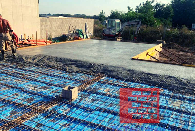 Stavba domu Zurndorf, Baue22SK / Stavba domu Zurndorf, Baue22SK - aktuálne: Strecha - video Stavba domu Zurndorf, Baue22SK / Stavba domu Zurndorf, Baue22SK - aktuálne: Strecha - video