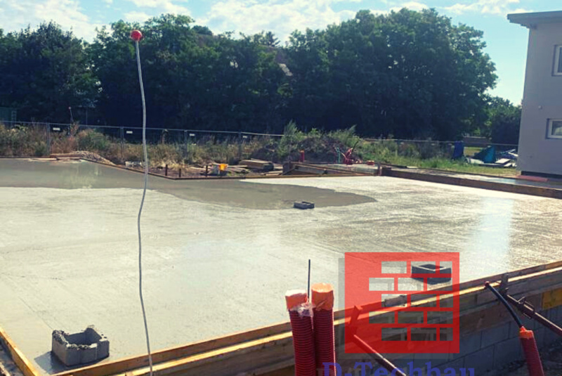 Stavba domu Zurndorf, Baue22SK / Stavba domu Zurndorf, Baue22SK - aktuálne: Strecha - video Stavba domu Zurndorf, Baue22SK / Stavba domu Zurndorf, Baue22SK - aktuálne: Strecha - video