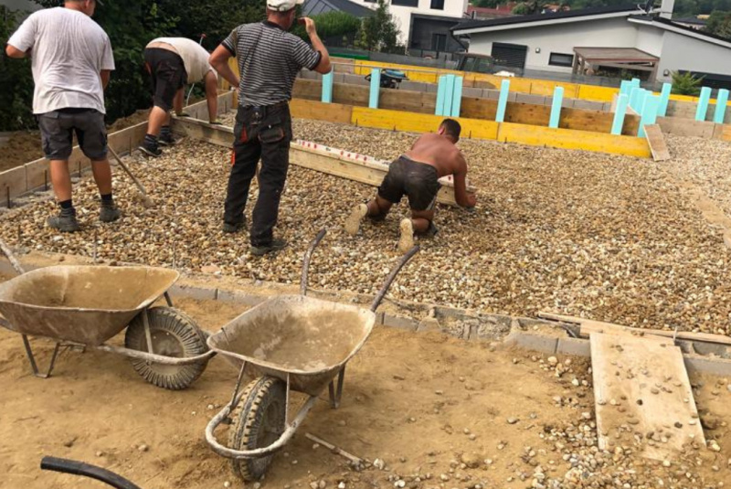 Stavebný denník - zoznam / Realizačné oddelenie: Zemné práce a zakladanie RD JUR23 Edelstal, Rakúsko - foto Stavebný denník - zoznam / Realizačné oddelenie: Zemné práce a zakladanie RD JUR23 Edelstal, Rakúsko - foto